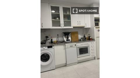 Foto 5 de Piso para compartir en Puerto Chico, Santander