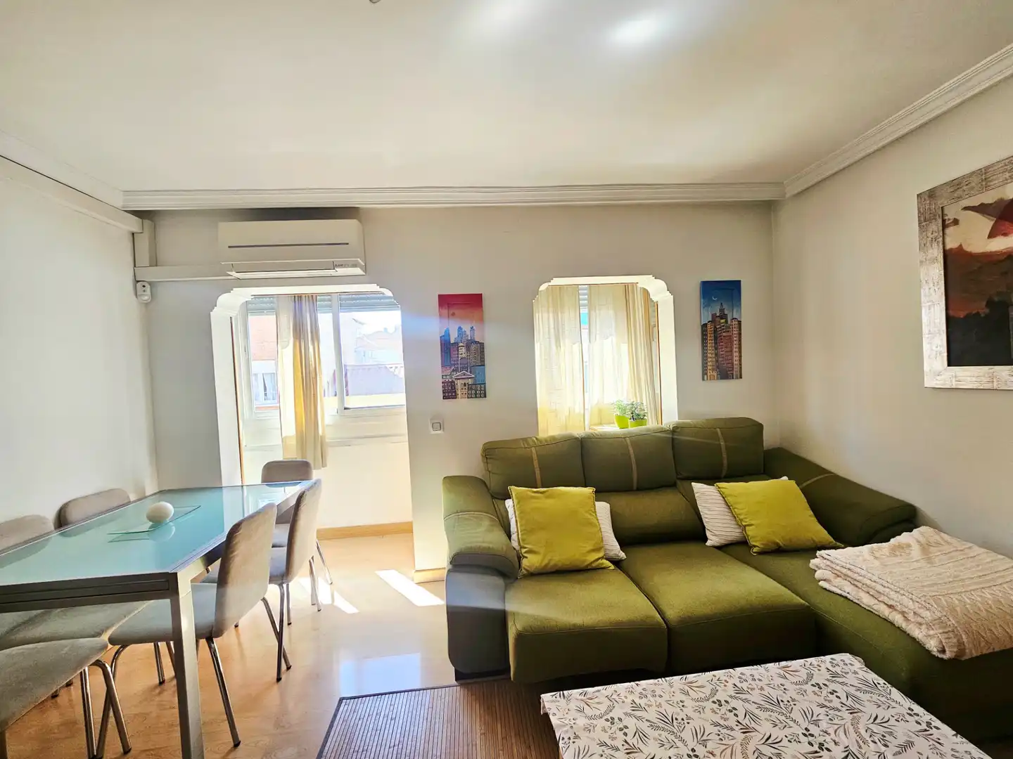 Sala de estar de Piso en venta en Madrid con Aire acondicionado, Calefacción y Trastero
