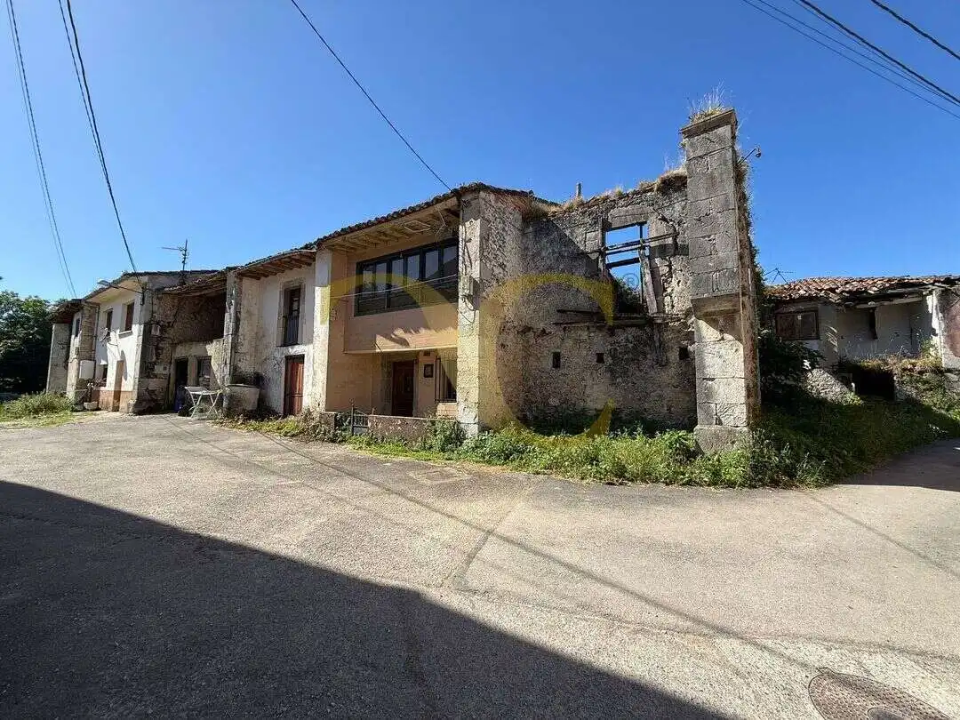 Vista exterior de Casa o chalet en venta en Llanes