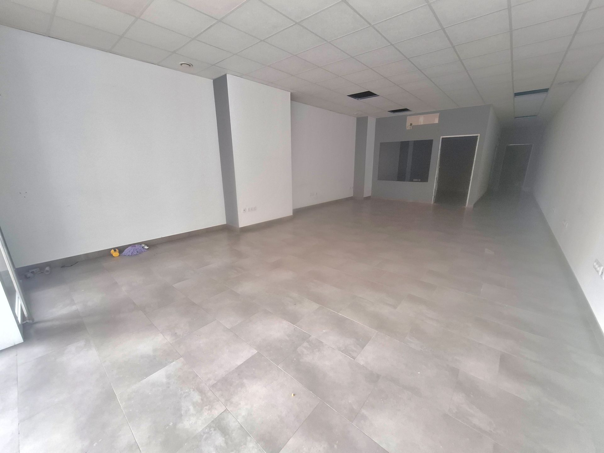 Local de lloguer en  Valencia Capital