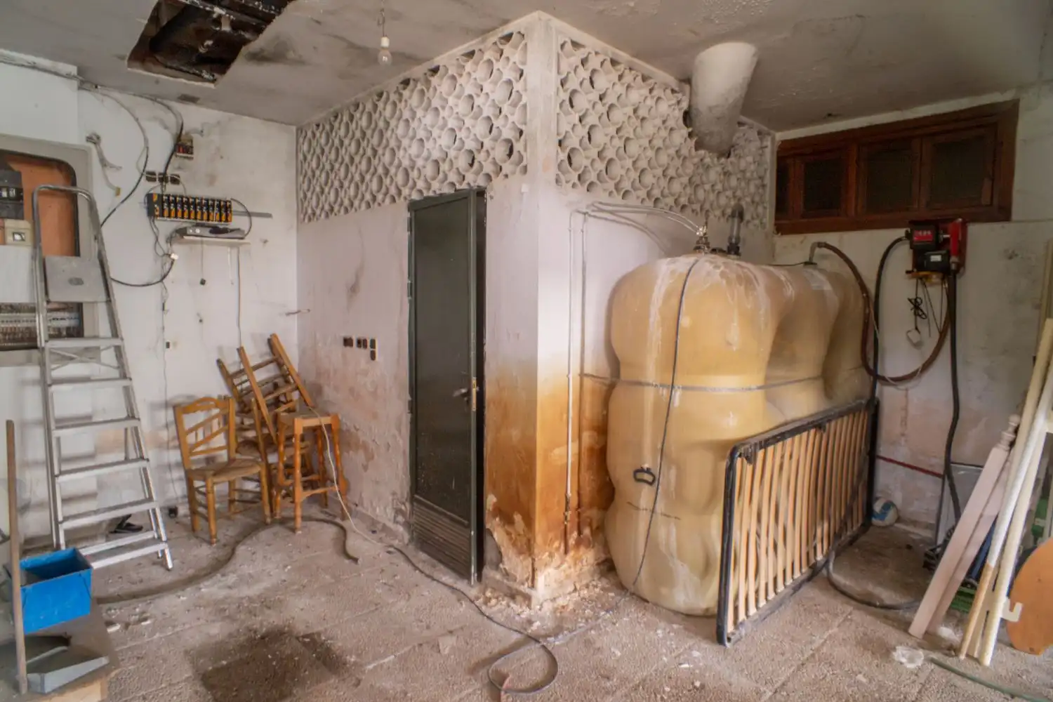 Cuina de Casa o xalet en venda en Loja amb Jardí privat, Terrassa i Piscina
