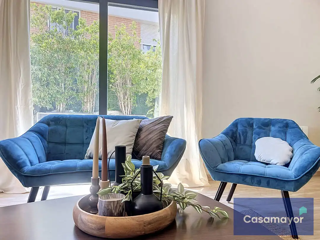 Sala d'estar de Casa o xalet en venda en Alicante / Alacant amb Aire condicionat, Calefacció i Jardí privat