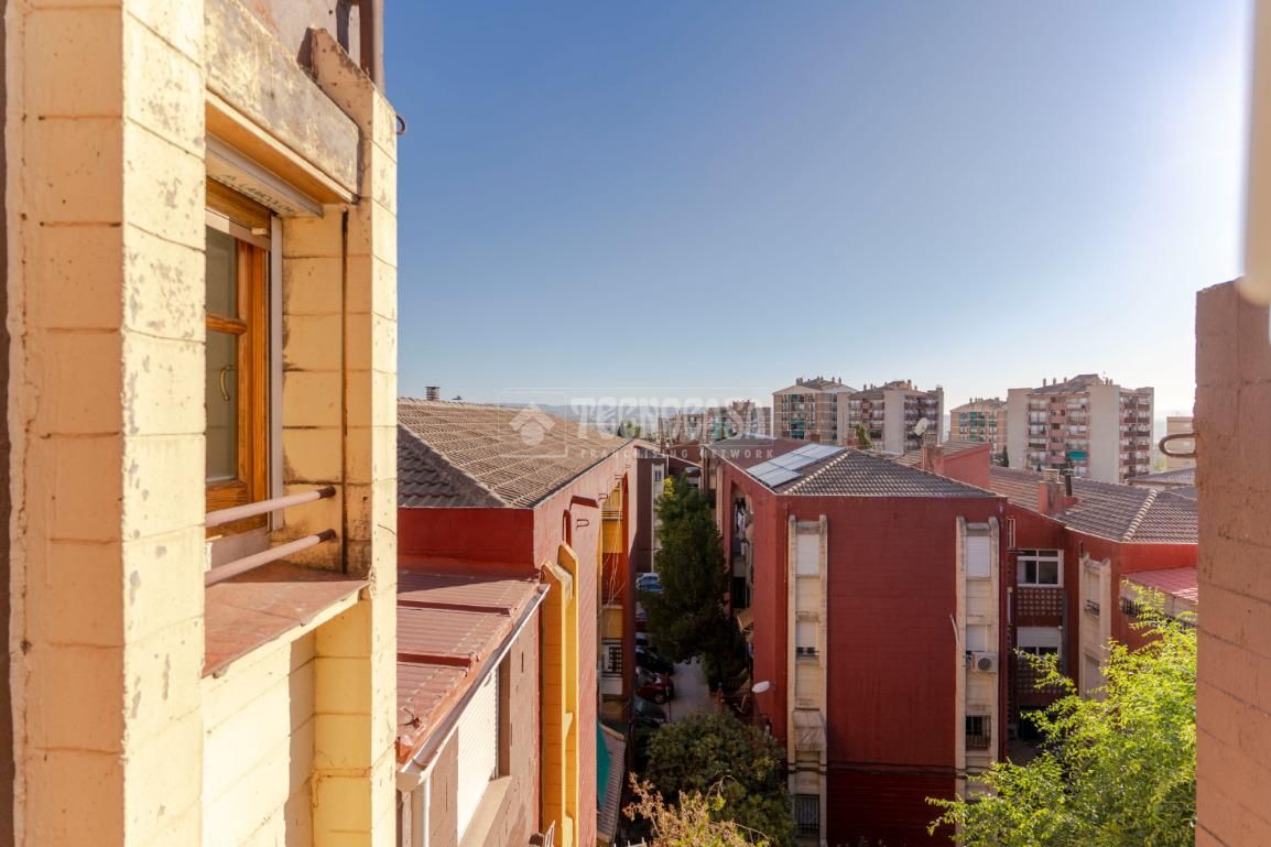 Vista exterior de Piso en venta en  Granada Capital