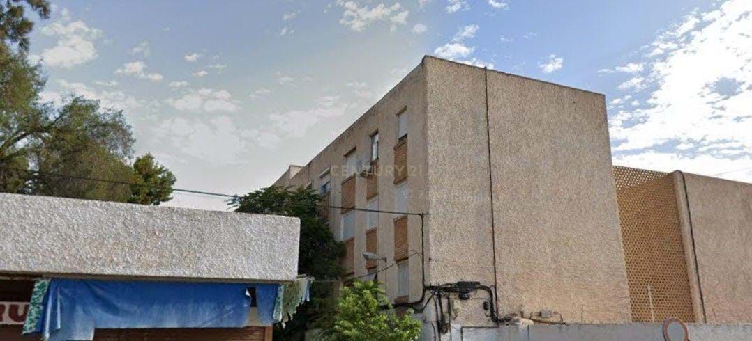 Vista exterior de Piso en venta en Alicante / Alacant
