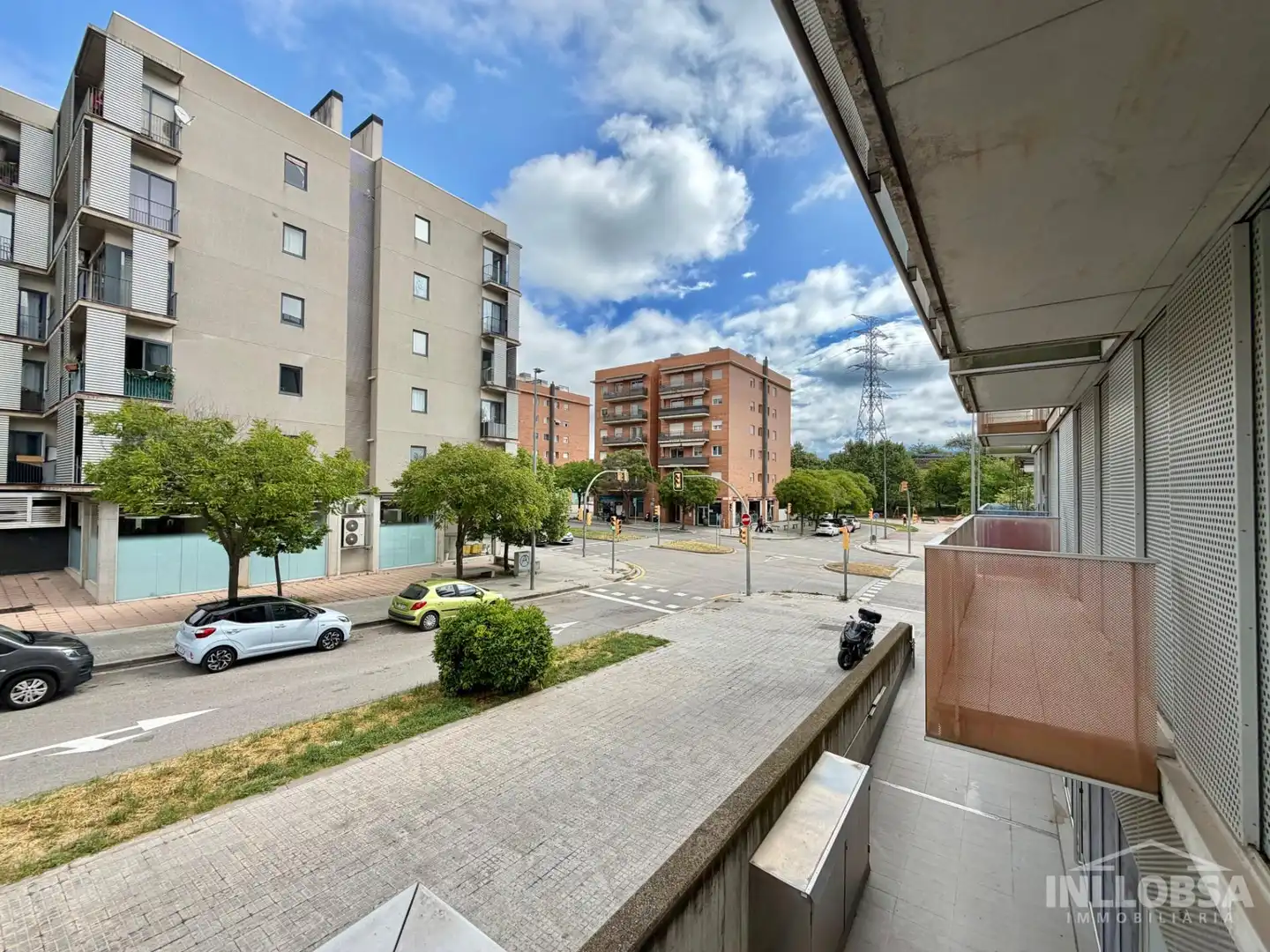 Außenansicht von Wohnung zum Verkauf in Manresa mit Klimaanlage, Heizung und Abstellraum