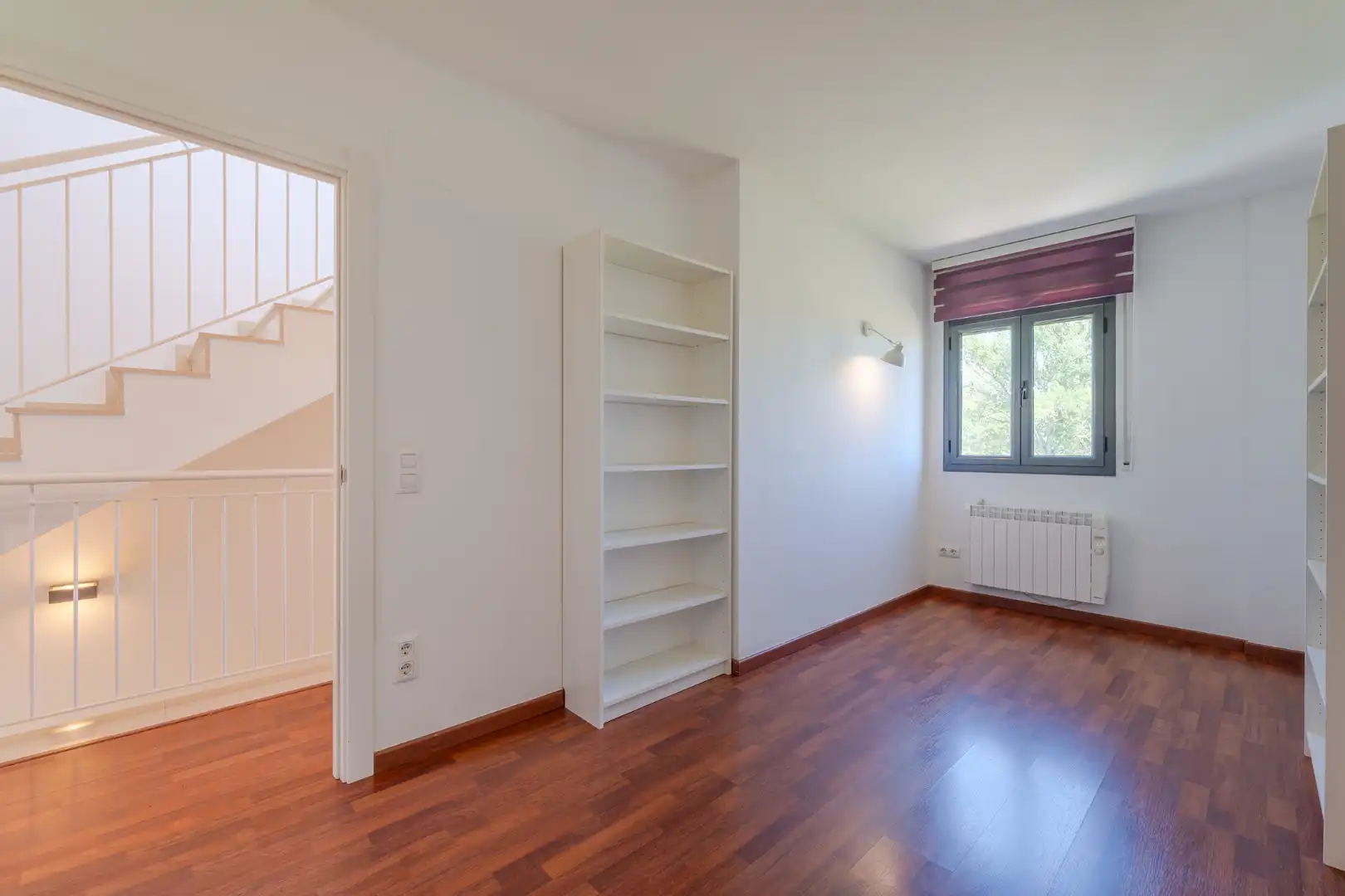 Schlafzimmer von Einfamilien-Reihenhaus zum Verkauf in Vidreres mit Heizung, Möbliert und Ofen