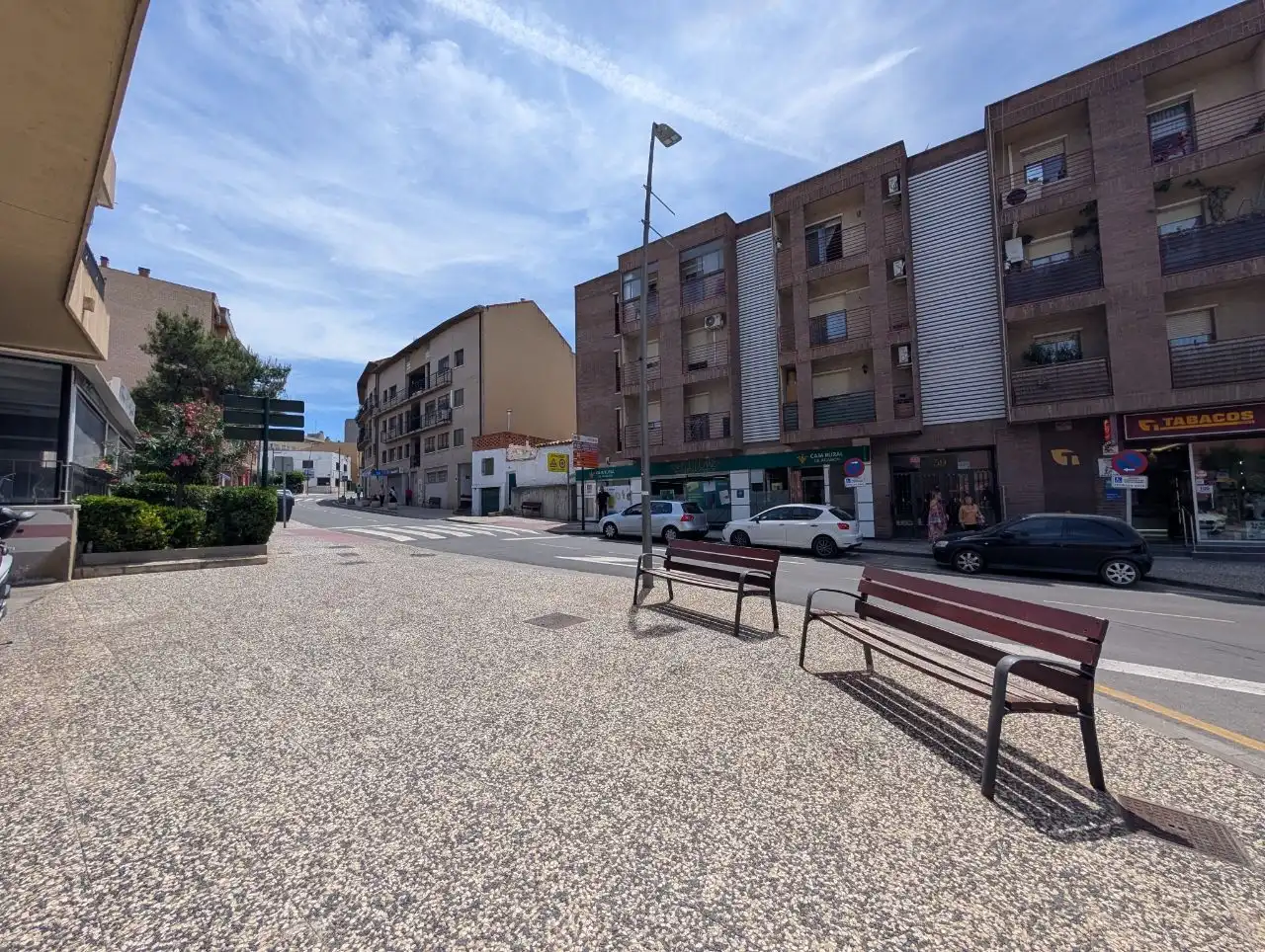 Vista exterior de Local de alquiler en Cuarte de Huerva
