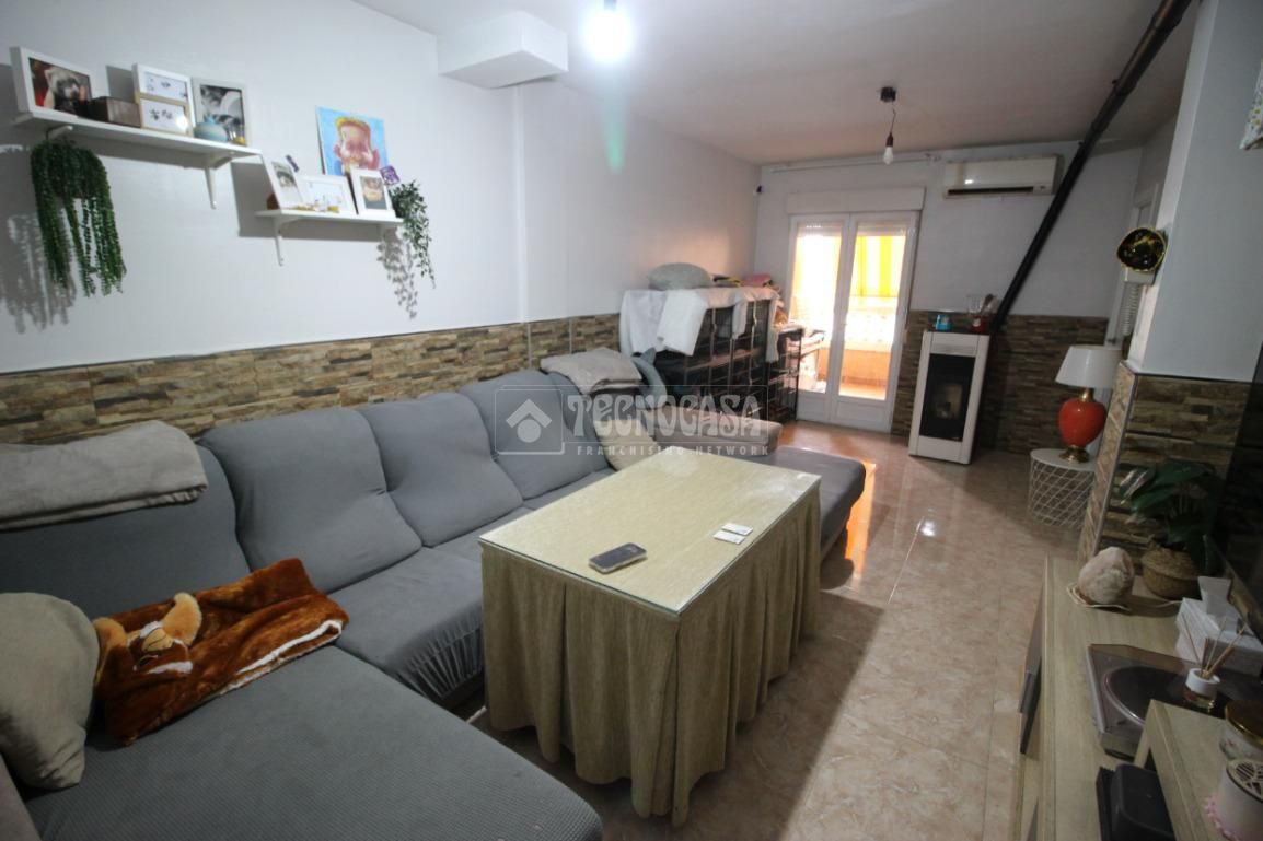 Living room of Flat for sale in Churriana de la Vega  with Terrace and Storage room