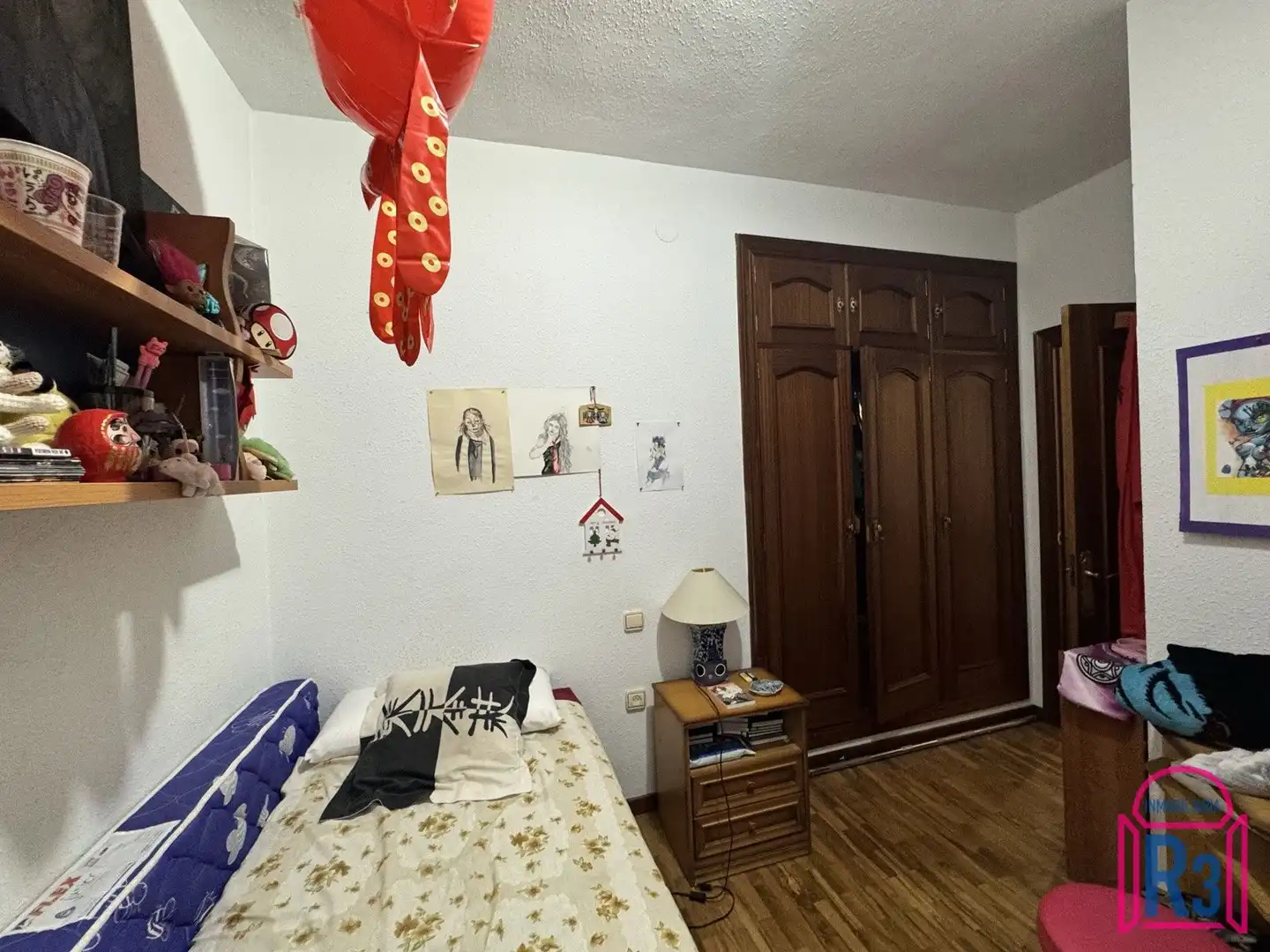 Dormitori de Pis en venda en San Claudio - La Chantría