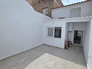 Haus zum Verkauf in El Pinós / Pinoso