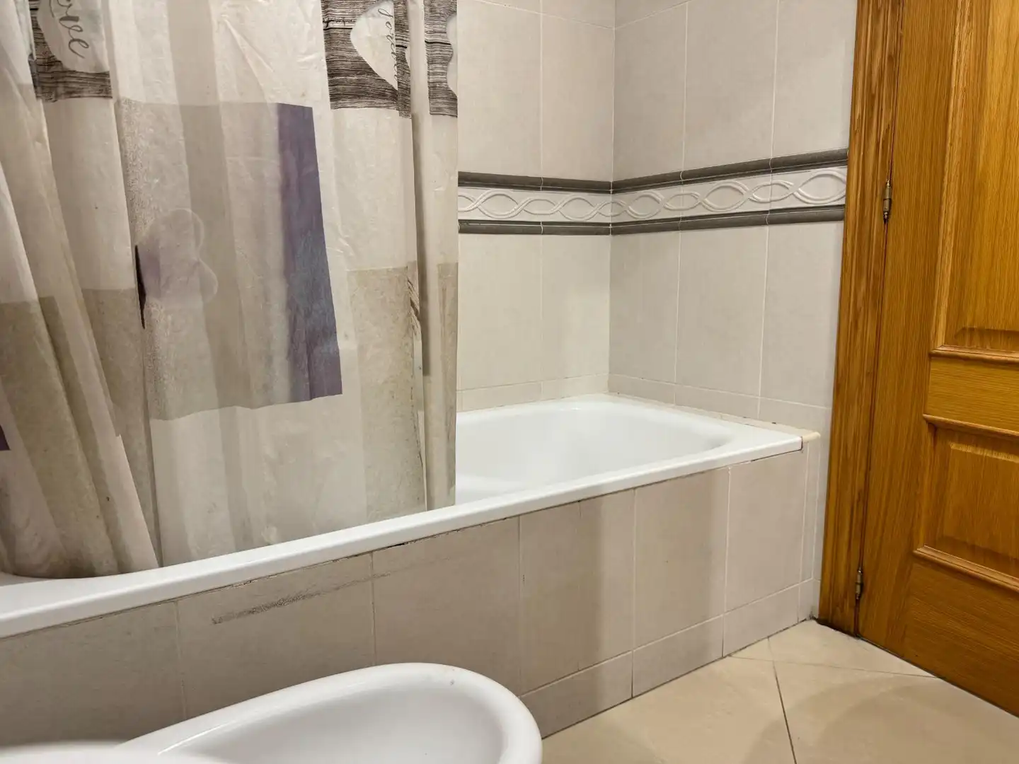 Bathroom of Flat for sale in Polop  with Air Conditioner, Terrace and Balcony