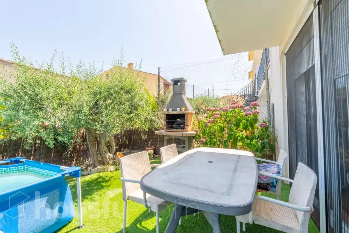 Jardí de Casa o xalet en venda en Font-rubí