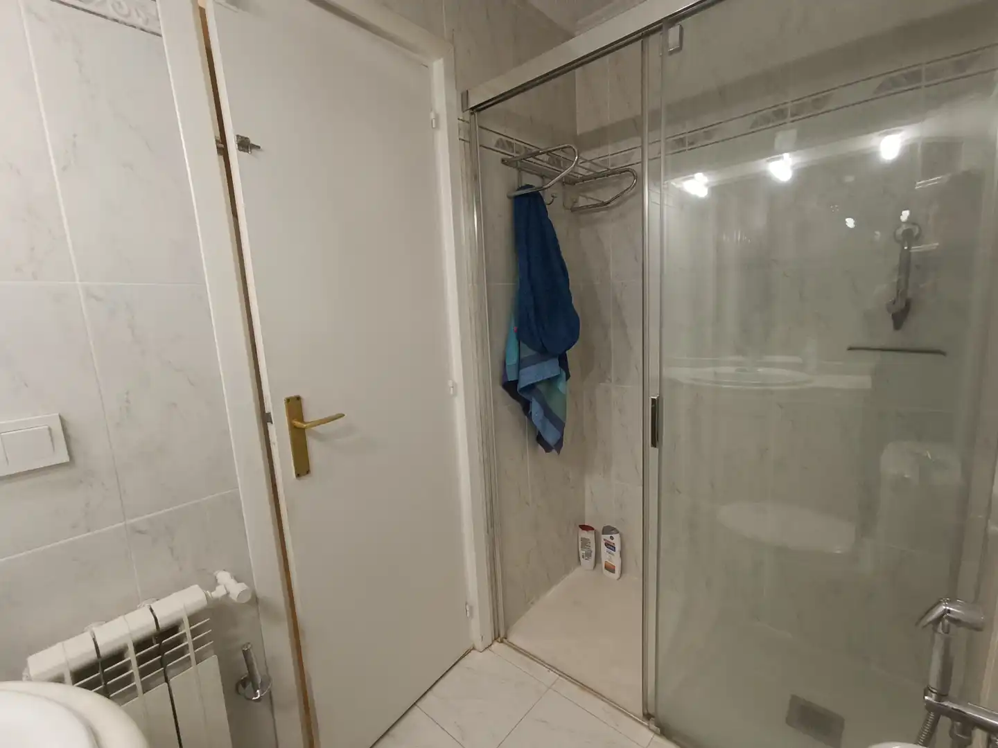 Badezimmer von Wohnung zur untervermieten in  Pamplona / Iruña mit Möbliert