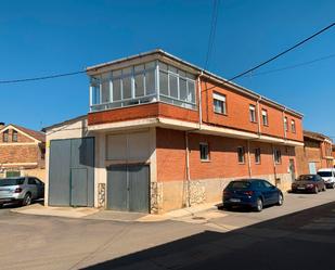 Vista exterior de Casa o xalet en venda en Villaquejida amb Calefacció