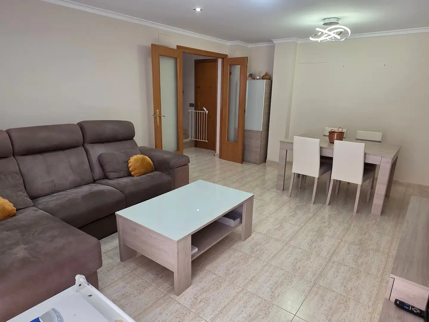 Sala de estar de Piso en venta en Almazora / Almassora con Aire acondicionado, Terraza y Trastero