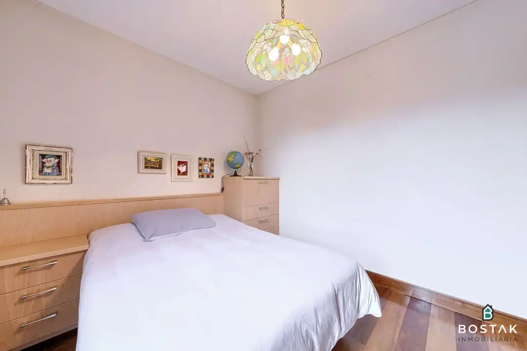 Habitación de Piso en venta en Bilbao  con Calefacción, Trastero y Amueblado