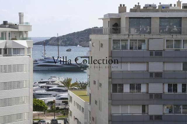 Piso en Venta en . 8 De Agosto en Marina Botafoc - Platja de Talamanca