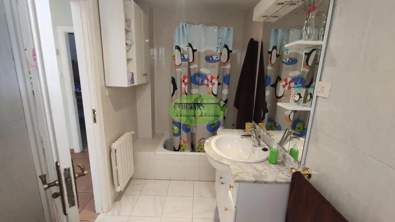 Chalet con terraza en venta en Toén, imagen 8