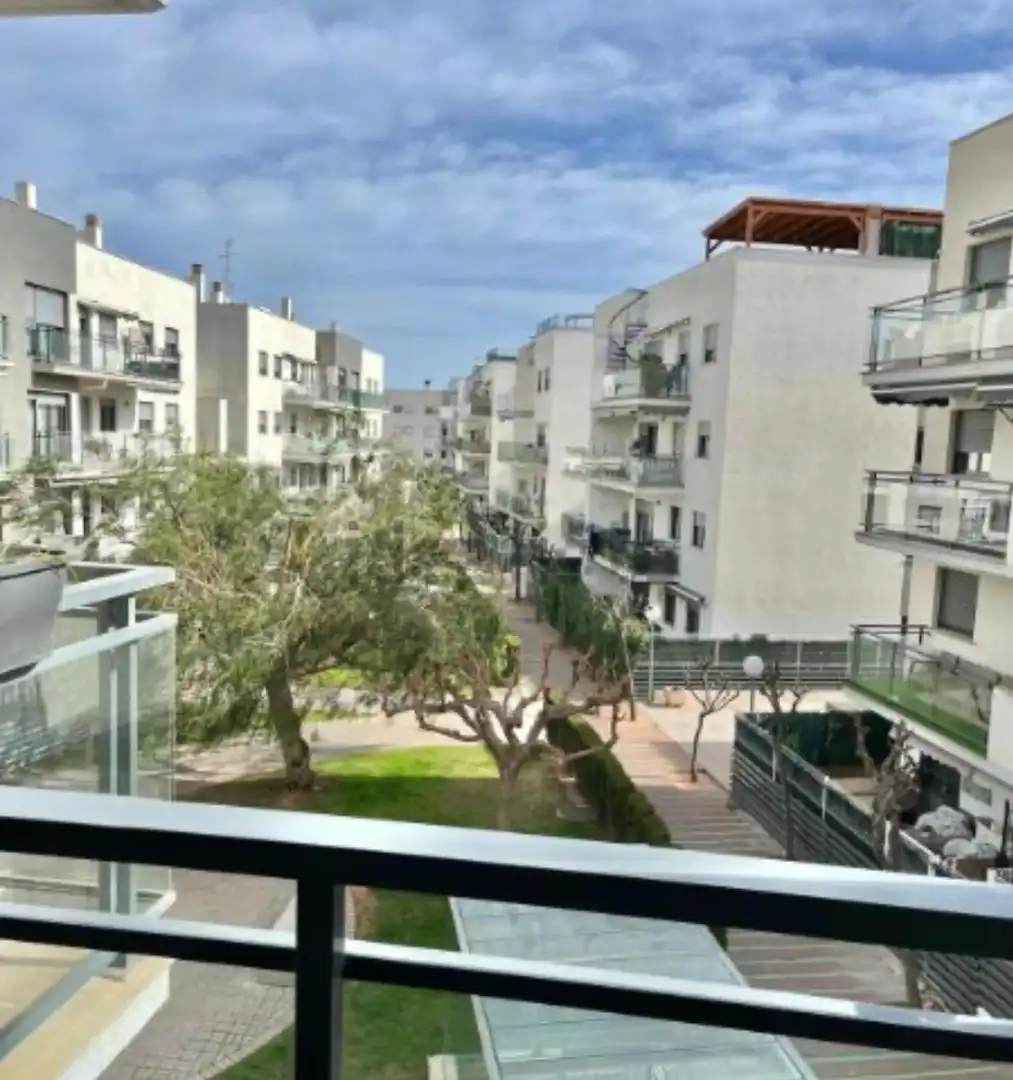 Vista exterior de Piso en venta en Alfara del Patriarca con Aire acondicionado, Calefacción y Parquet