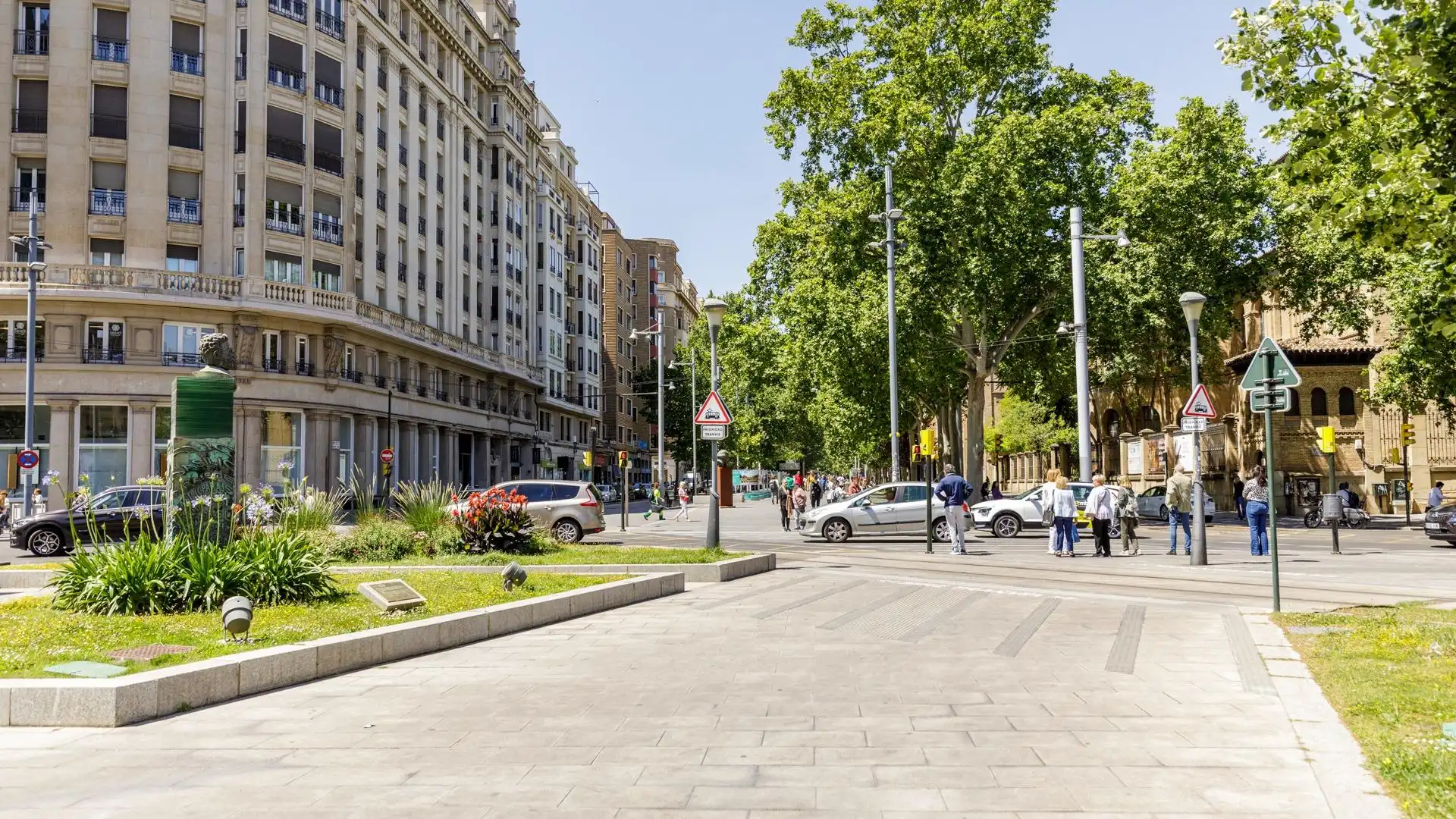 Vista exterior de Piso en venta en Zaragoza con Calefacción y Trastero