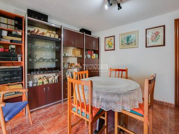 Flat with balcony for sale in Bellvitge - El Gornal - Granvia LH