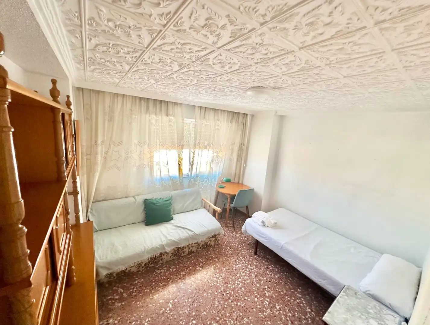 Dormitori de Apartament de lloguer en Cartagena amb Aire condicionat, Moblat i Rentadora