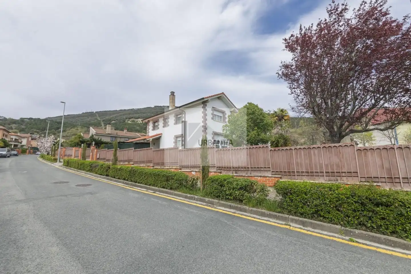 Vista exterior de Casa o chalet en venta en Berrioplano / Berriobeiti con Aire acondicionado, Calefacción y Jardín privado