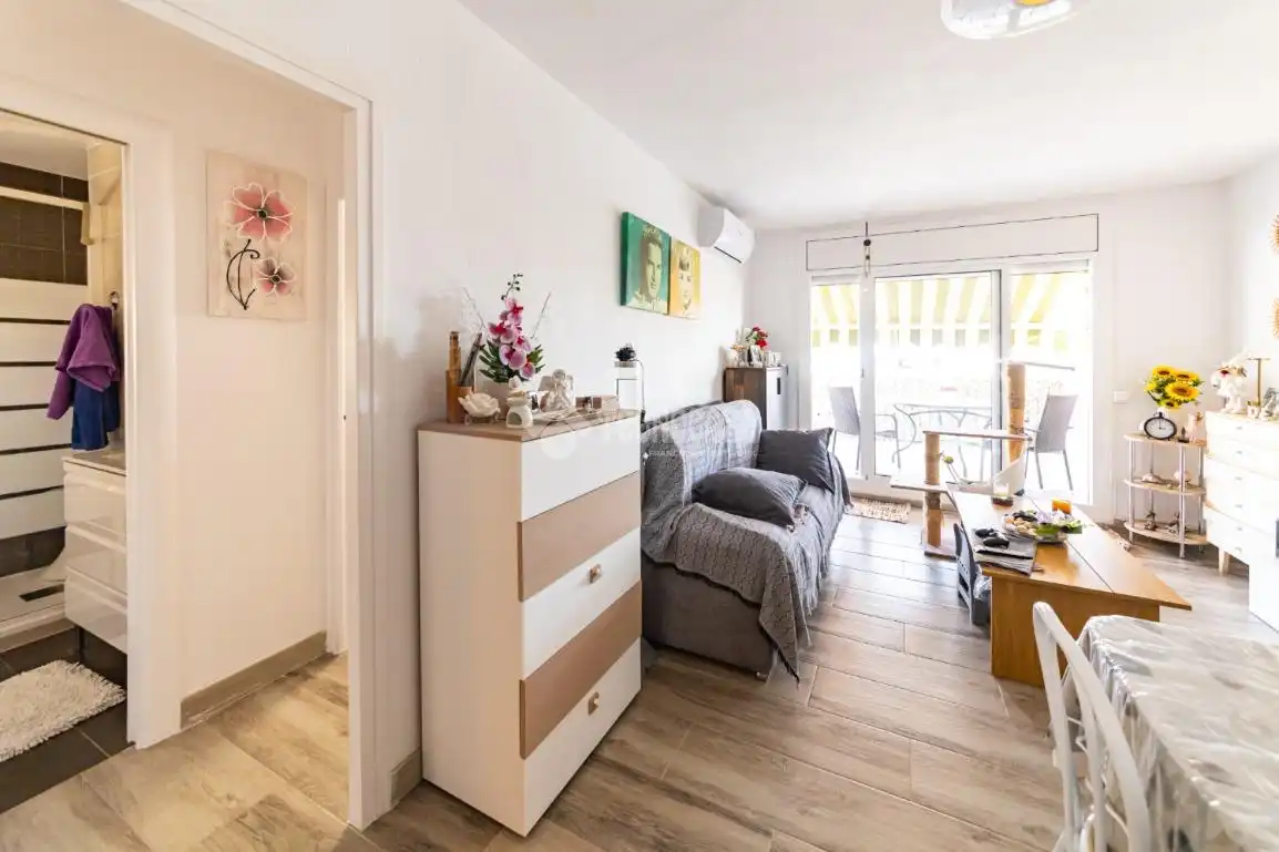 Sala de estar de Piso en venta en Cunit con Aire acondicionado, Parquet y Terraza