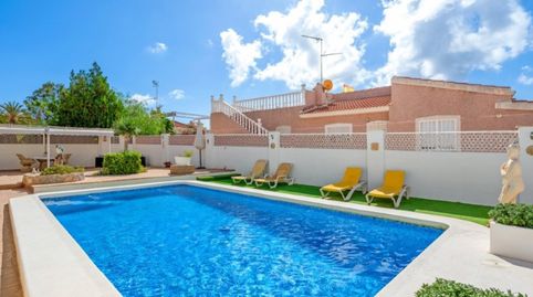 Foto 2 von Haus oder Chalet zum Verkauf in Calle Santander, Rojales, Alicante