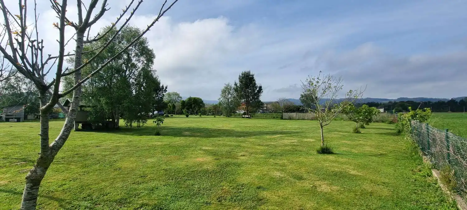 Residencial en venda a N/A, Castropol