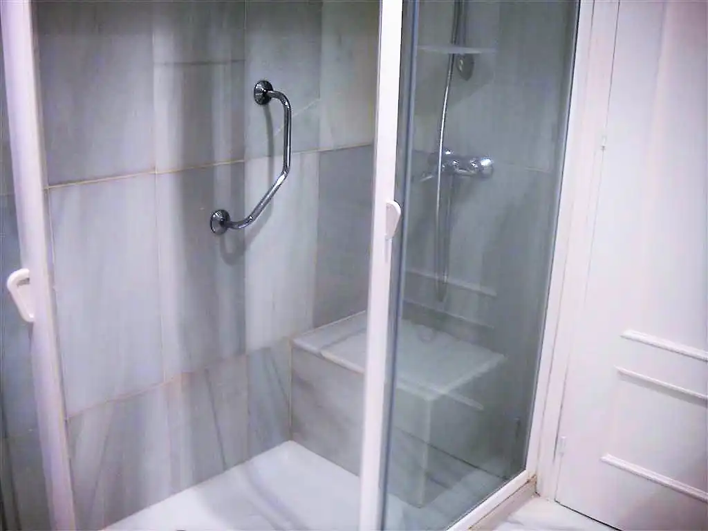 Bathroom of Detached homes for sale in Estepona  with Air Conditioner, Heating and Terrace