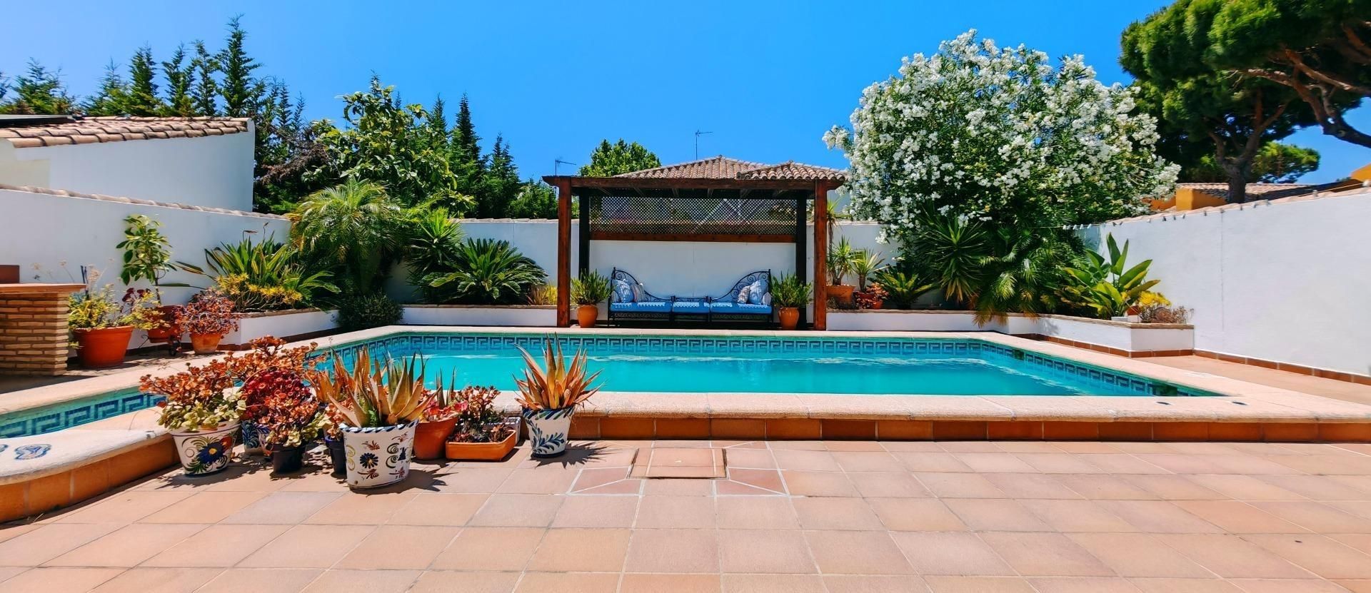 House or chalet for sale in La Barrosa
