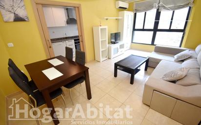Living room of Flat for sale in Castellón de la Plana / Castelló de la Plana  with Air Conditioner, Heating and Storage room