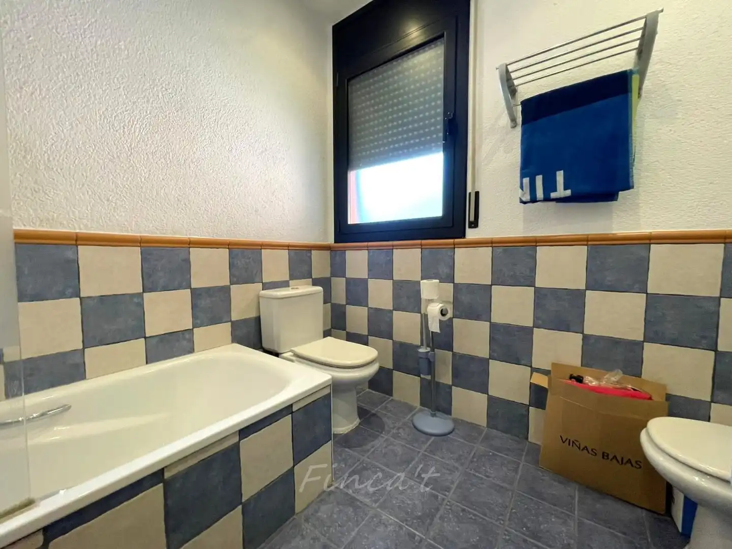 Badezimmer von Haus oder Chalet zum Verkauf in Moià mit Heizung, Ofen und Internet