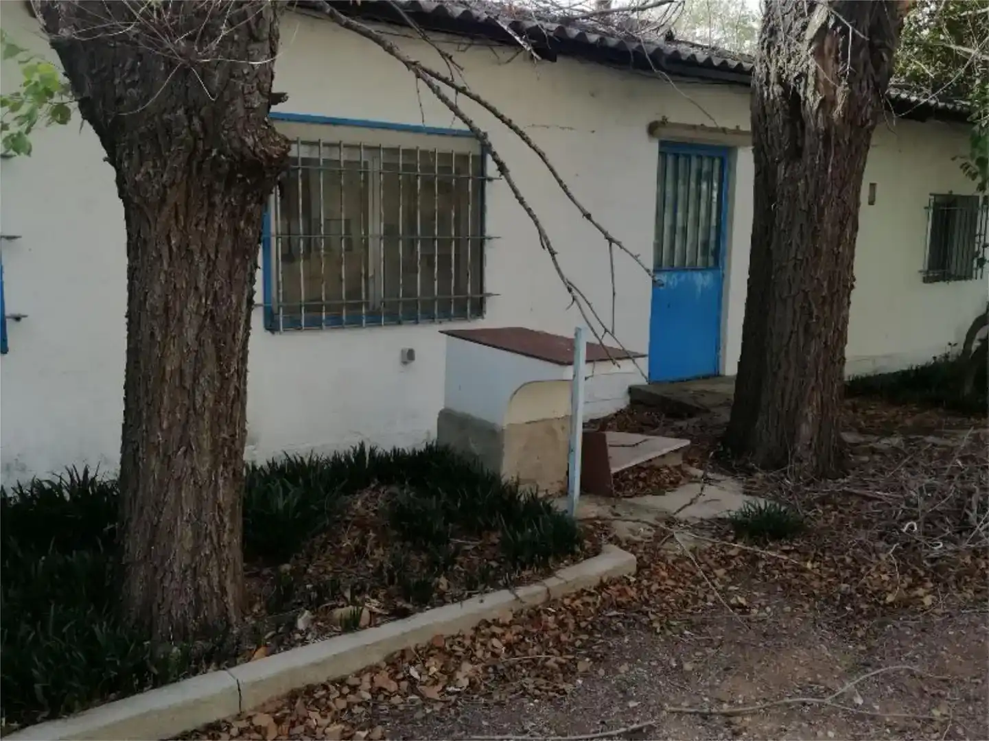 Außenansicht von Wohnung zum Verkauf in Chiloeches mit Schwimmbad