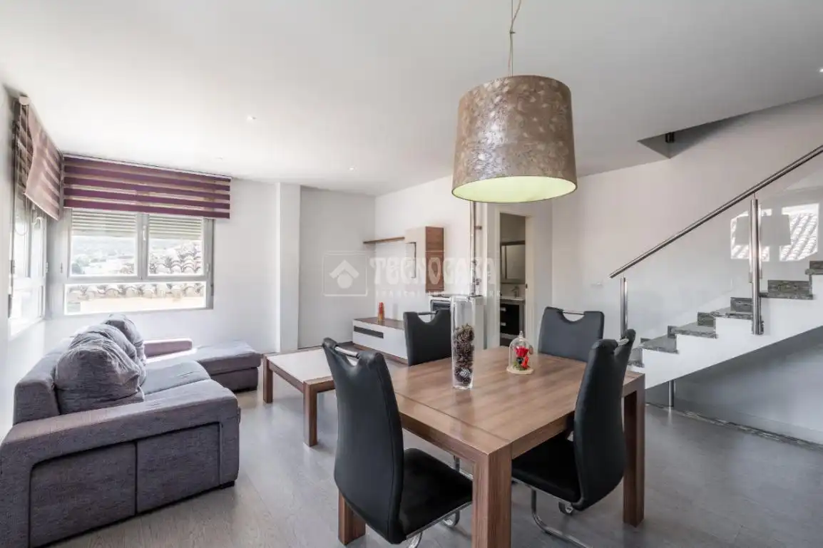 Casa adosada en venta en Los Villares