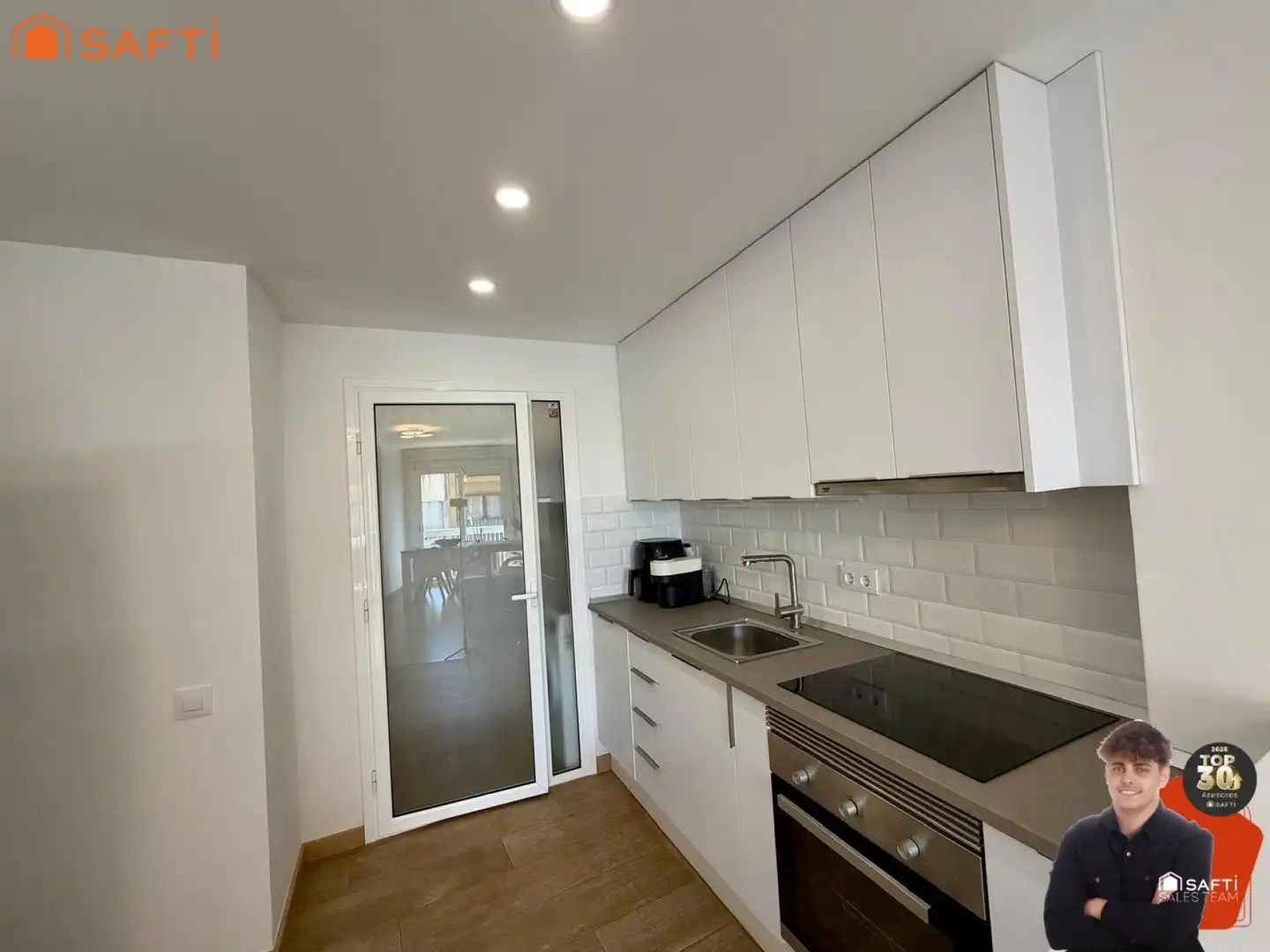 Cocina de Piso en venta en Pineda de Mar con Calefacción y Balcón