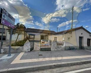 Vista exterior de Casa o xalet en venda en Sieteiglesias de Tormes