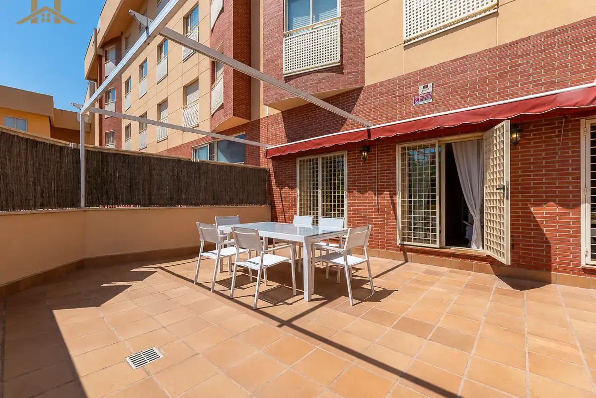 Terraza de Planta baja en venta en Arroyomolinos (Madrid) con Aire acondicionado, Calefacción y Jardín privado