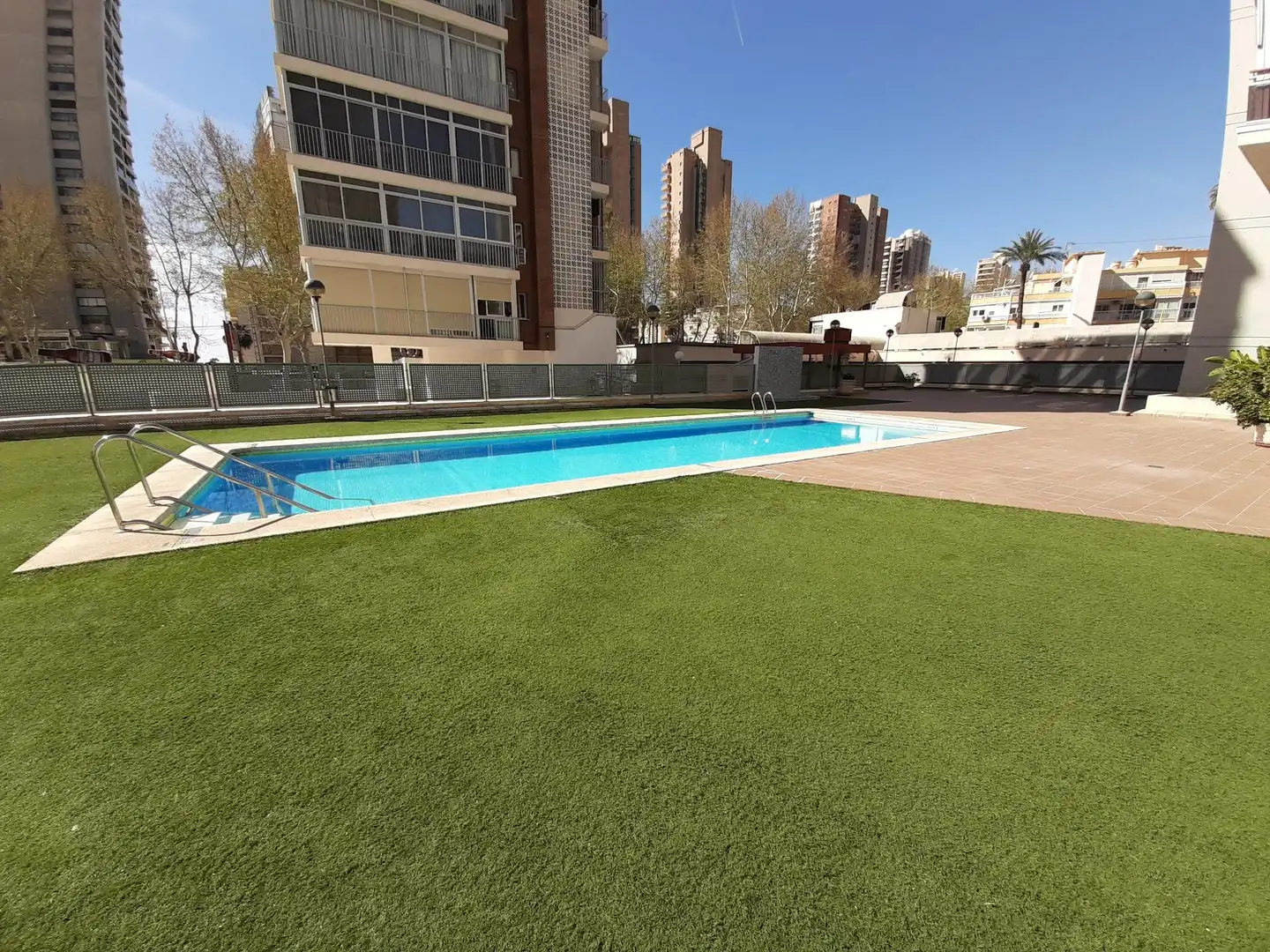 Piscina de Piso en venta en Benidorm con Aire acondicionado, Calefacción y Terraza