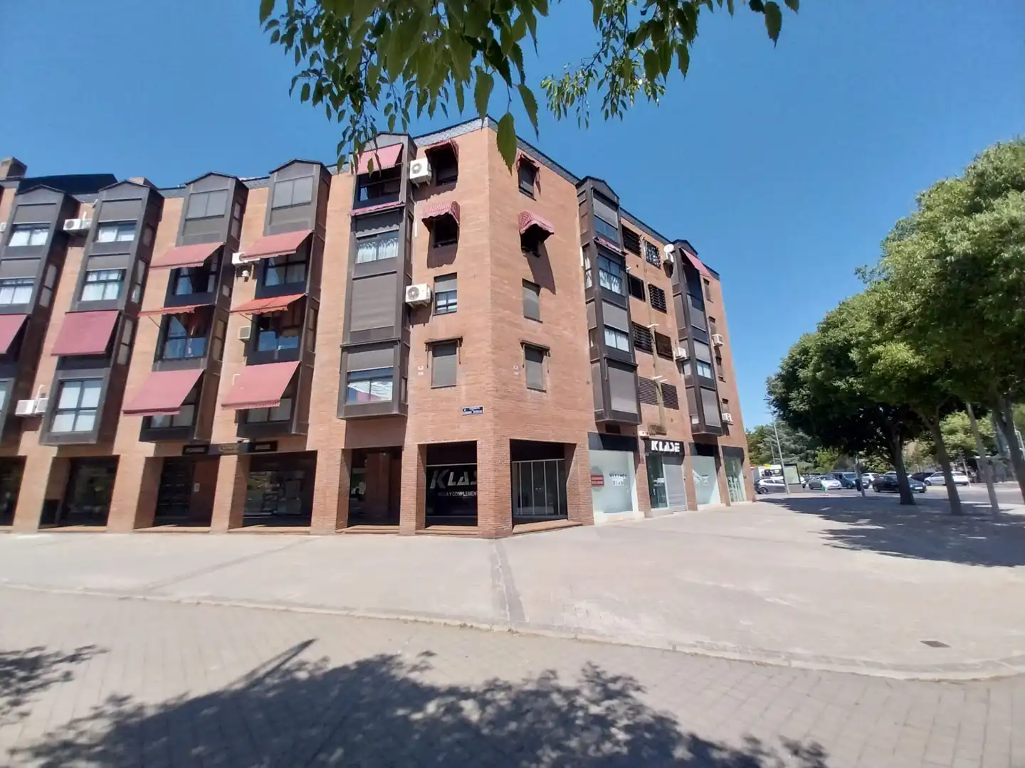 Außenansicht von Geschaftsraum zur Miete in Madrid