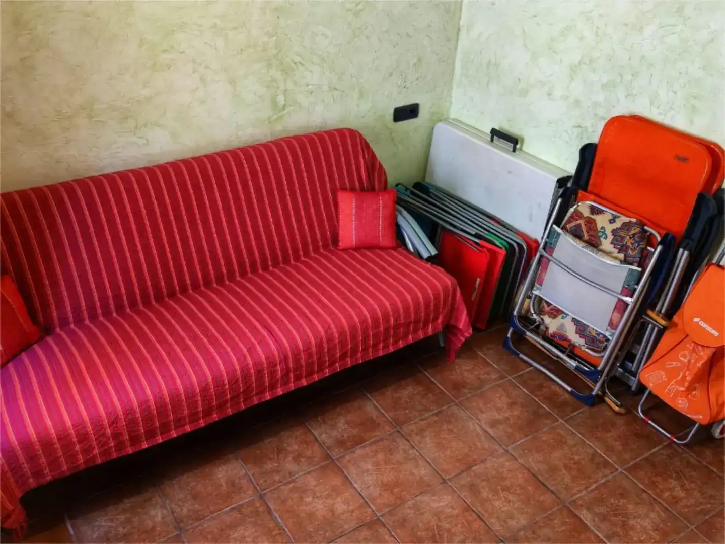 Sala de estar de Casa adosada en venta en Ayna con Parquet, Amueblado y Balcón