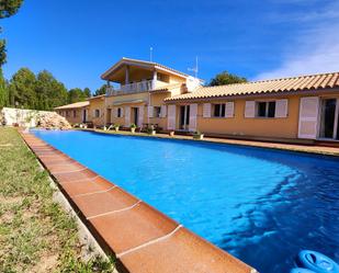 Swimming pool of House or chalet for sale in L'Ametlla de Mar   with Air Conditioner, Terrace and Swimming Pool