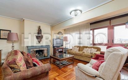 Living room of Flat for sale in Vigo   with Terrace
