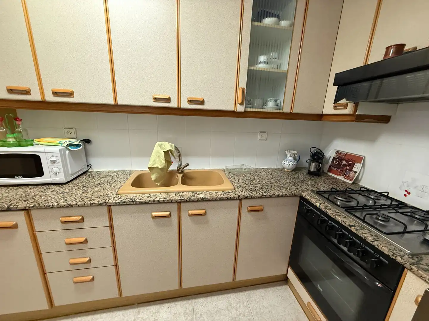 Flat with lift for sale in Francesc Macià, imagen 2