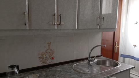 Foto 2 de Piso de alquiler en Calle de San Cayetano, Embajadores - Lavapiés,  Madrid Capital