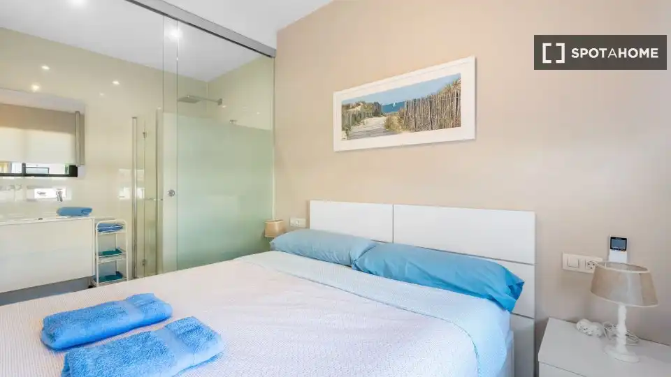 Dormitori de Apartament per a compartir en Pilar de la Horadada amb Aire condicionat, Terrassa i Moblat