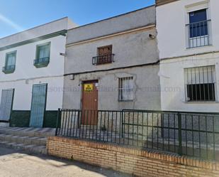 Exterior view of House or chalet for sale in Alcalá del Río