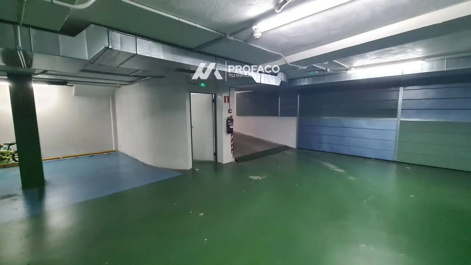 Aparcament amb ascensor en venda a Curros Enriquez