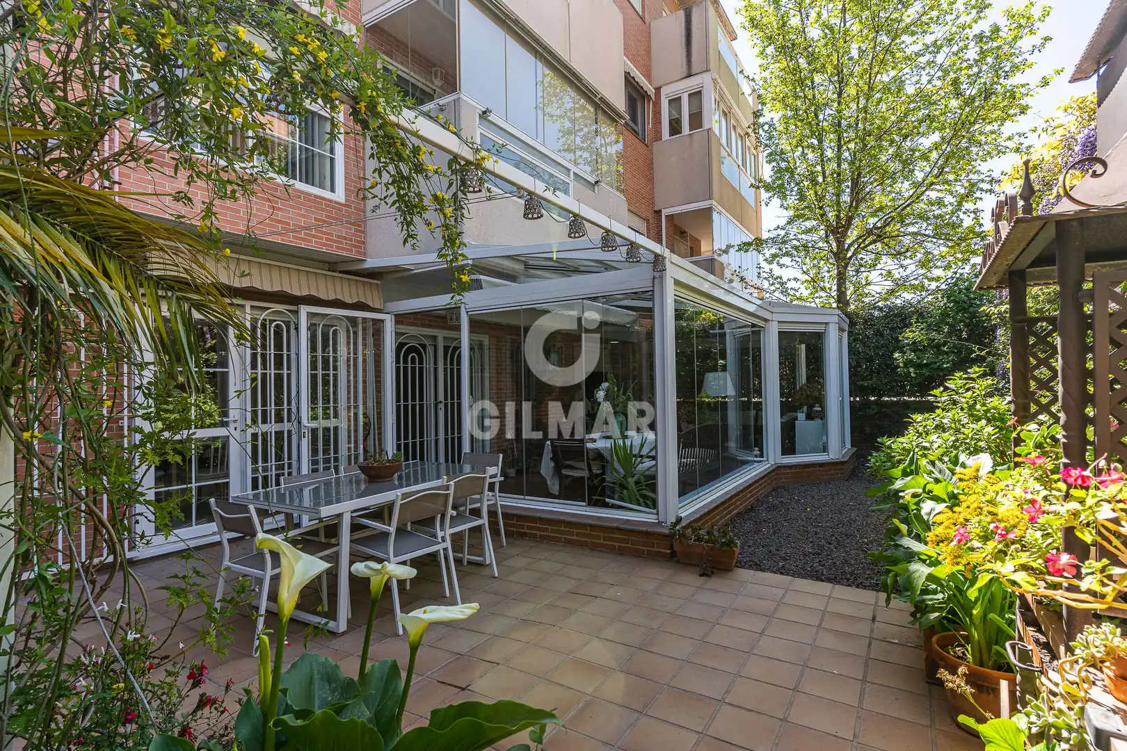 Terrassa de Planta baixa en venda en Pozuelo de Alarcón amb Calefacció, Jardí privat i Traster